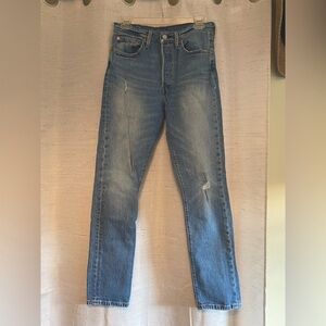 Levi 501 Straight Jeans